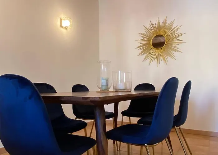 아파트 Tres Beau Au Centre Historique De *